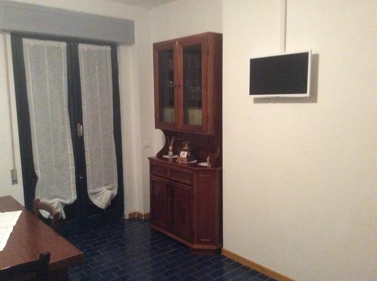 Le Apuane Pension Mezzana  Buitenkant foto
